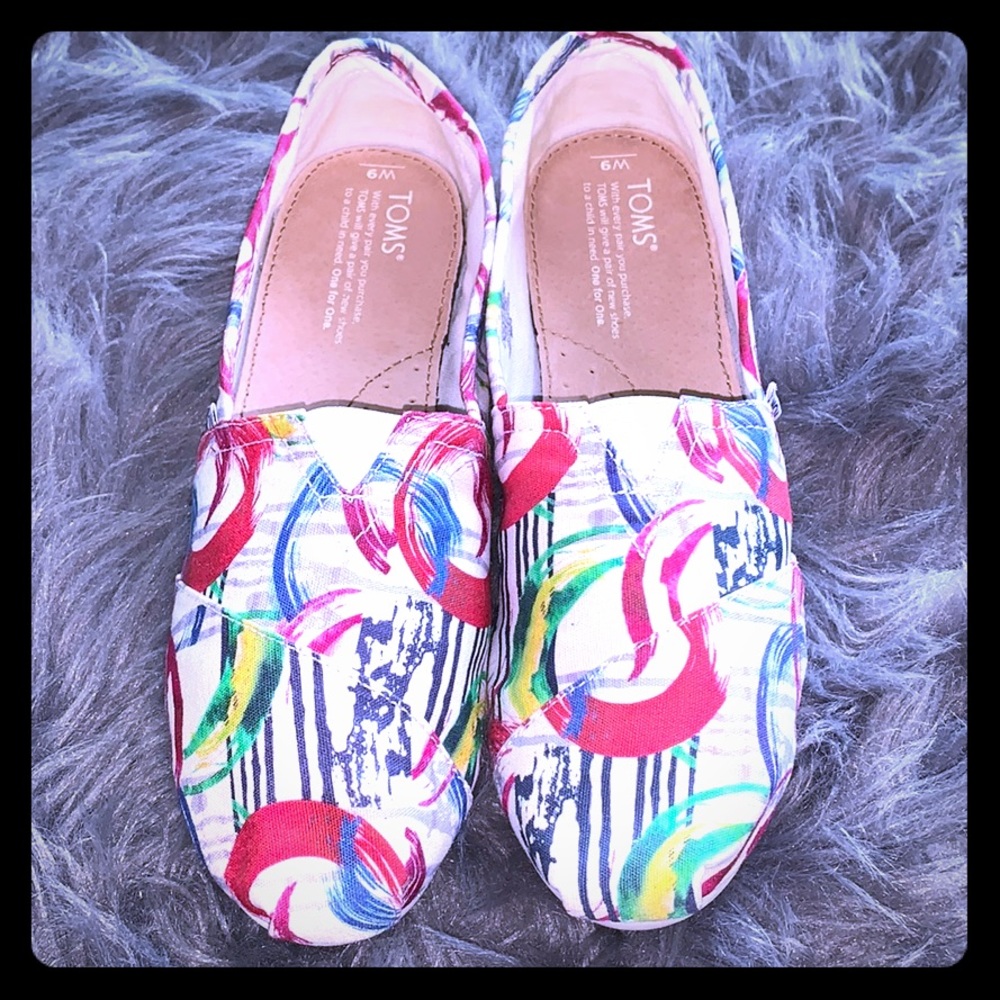 NEVER WORN Toms Canvas Sneakers 9W